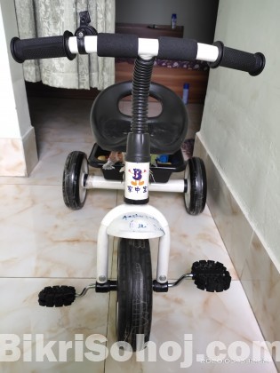 Tricycle